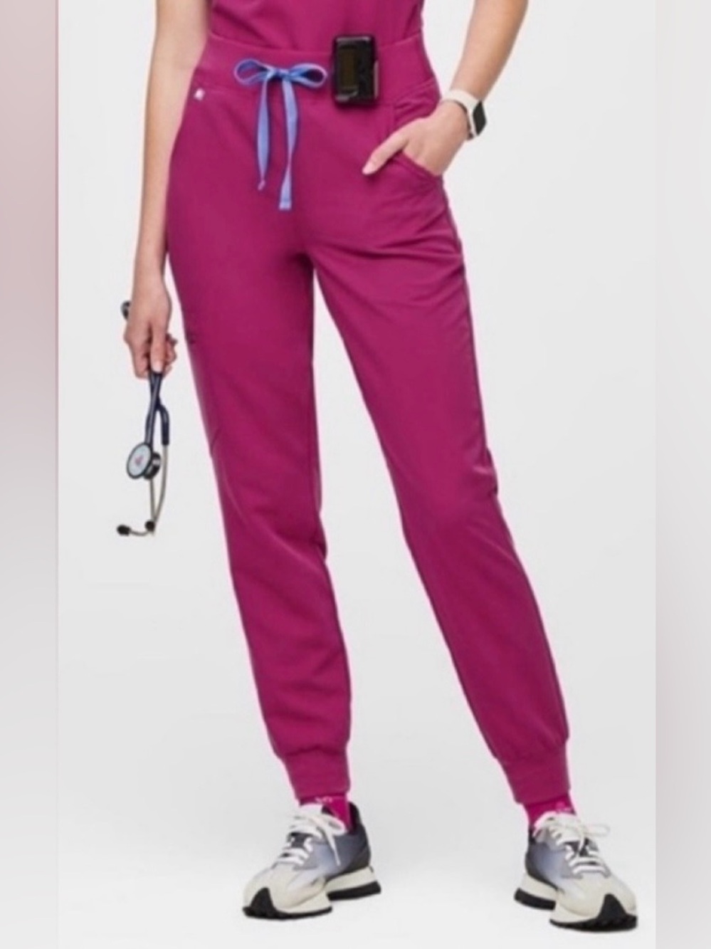 🩷FIGS Zamora Jogger Scrub Pants Limited edition Raspberry Sorbet Medium-Tall EUC